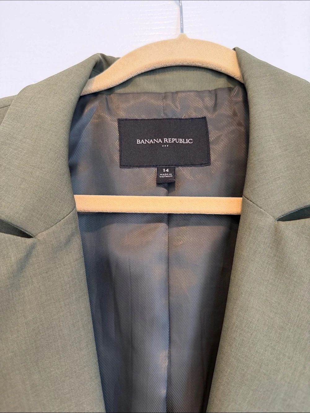 Banana Republic Olive Single-Button Blazer - Picture 4 of 6
